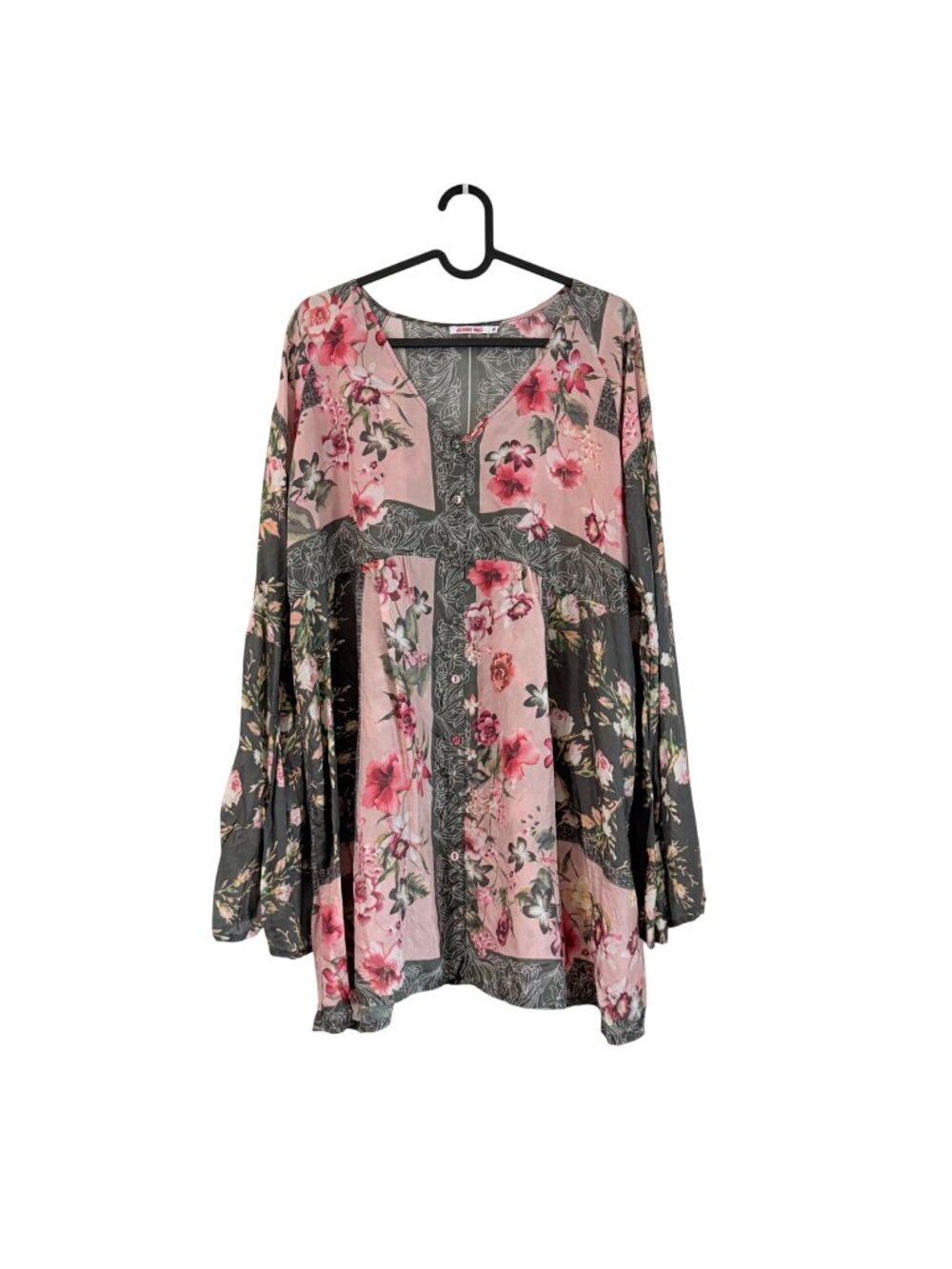 Johnny Was Silk Gray Blush Pink Floral Button Tunic Blouse Womens Medium
